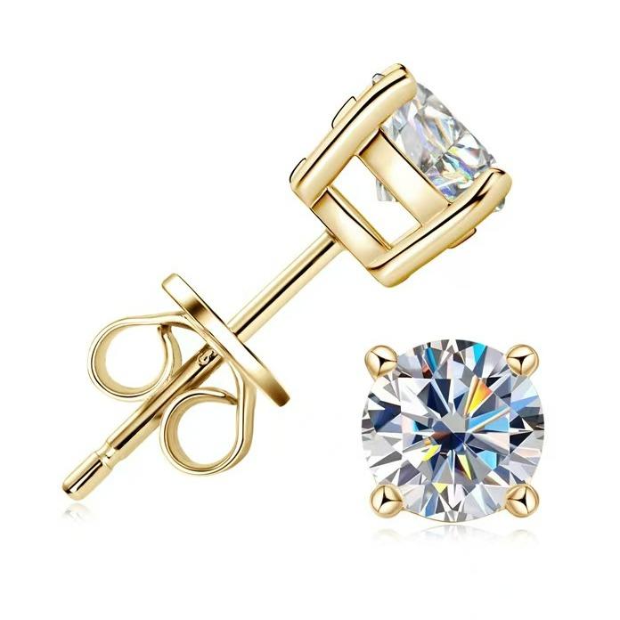 #02 Four-Prong Moissanite Stud Earrings S925 Sterling Silver