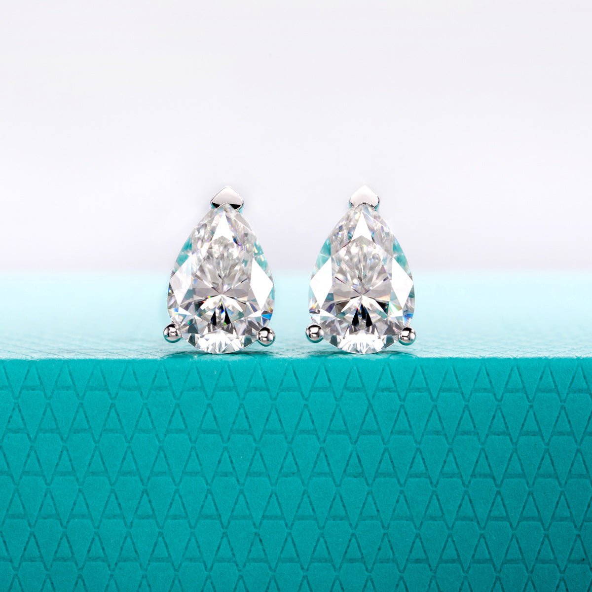 126 Luxury Pear Moissanite Stud Earring in 925 Sterling Silver - VANNICK