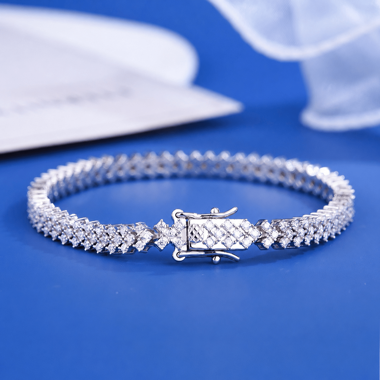 154 VANNICK Cross-over Moissanite Tennis Bracelet in 925 Sterling Silver - VANNICK