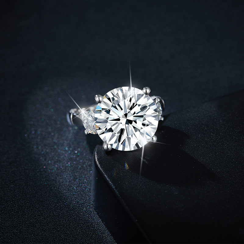 Victoria 8ct Moissanite Engagement Ring