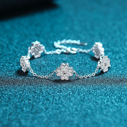 Clover Moissanite Diamond Women Bracelet