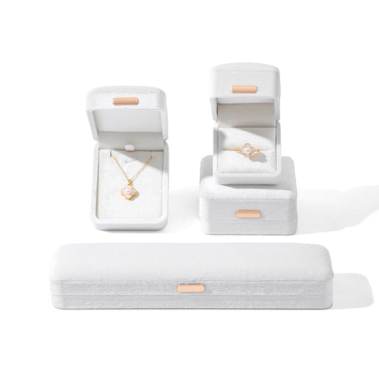 Vannick Italian Velvet Ring & Jewelry Box