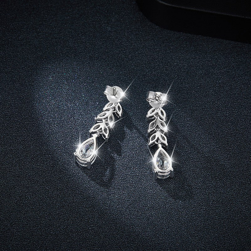 #133 VNK Luxury Linear Leaf & Pear Full Moissanite Earrings | Elegant Drop Design