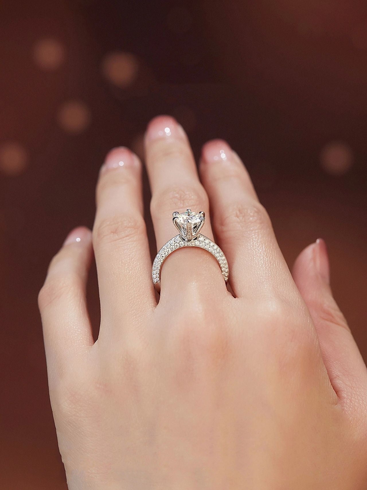 <Adamina>Luxury T Moissanite Engagement Ring