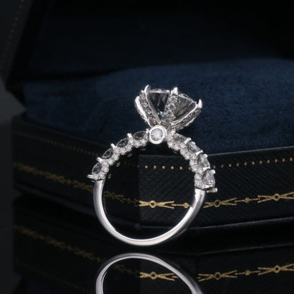 <Royal>Luxury Fireworks Moissanite Ring