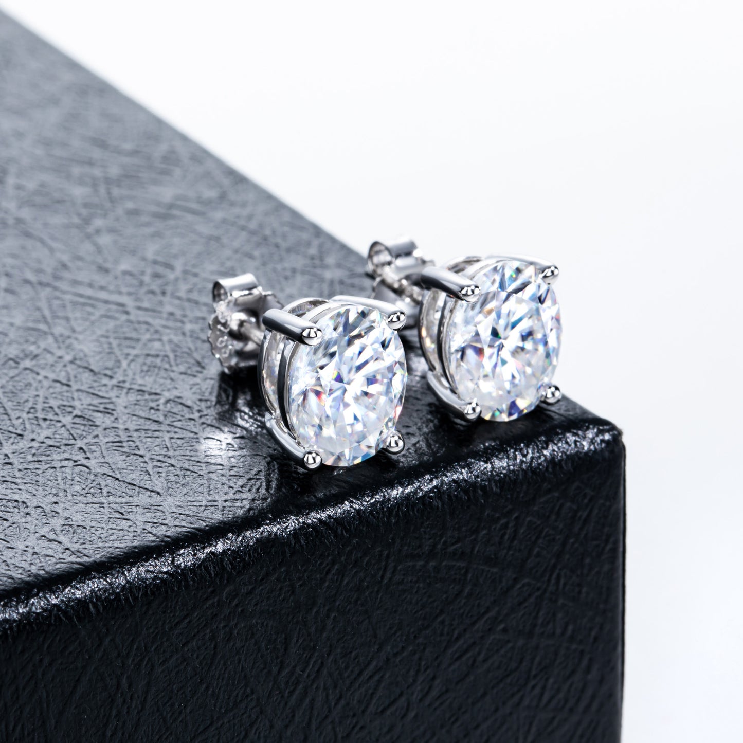 #13 VANNICK Oval Cut Moissanite Stud Earrings – 0.5ct/1ct/2ct Options,925 Sterling Silver Jewelry