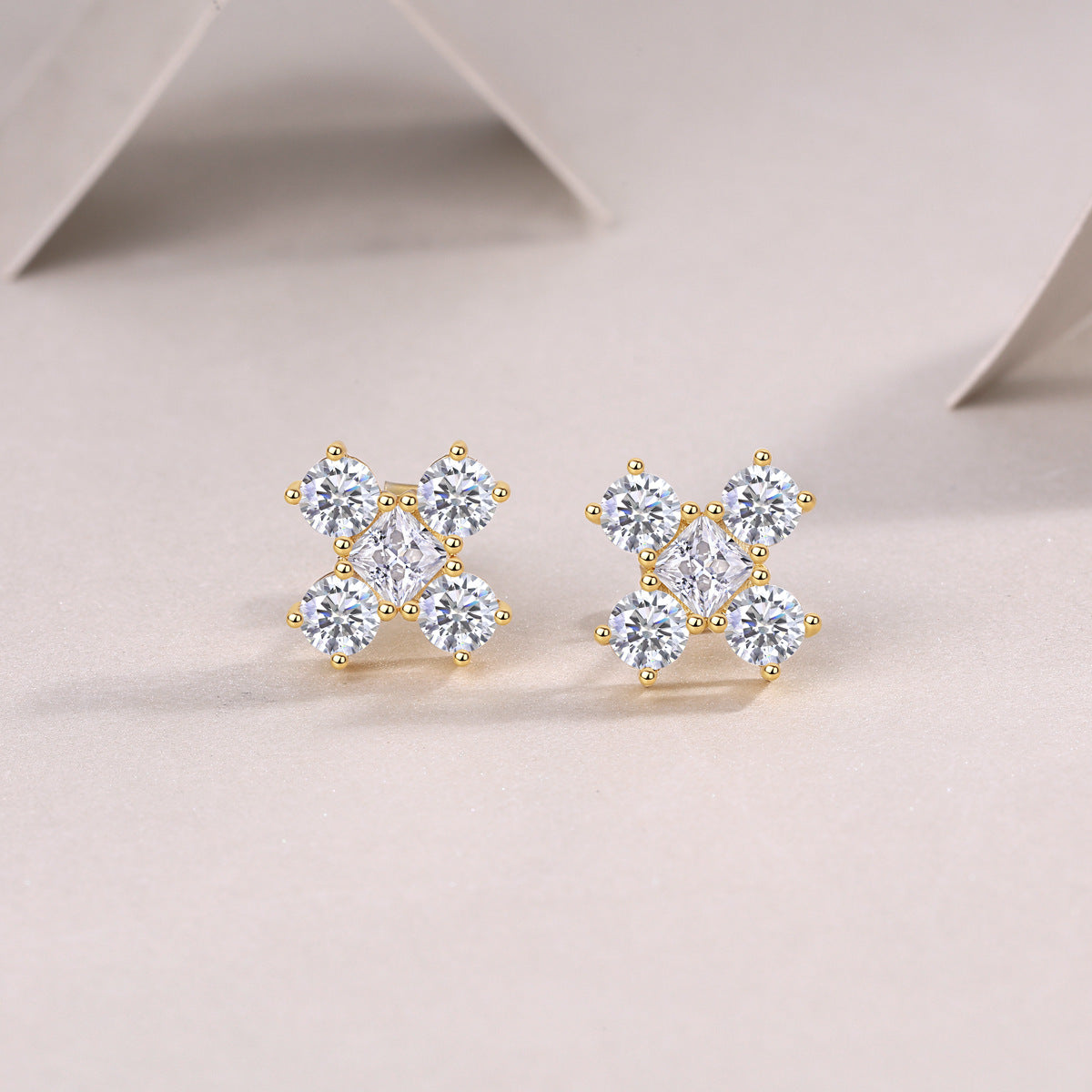 #53 VANNICK Cross Moissanite Stud Earrings Round Cut Princess Cut Gem– 925 Sterling Silver Gold Plated