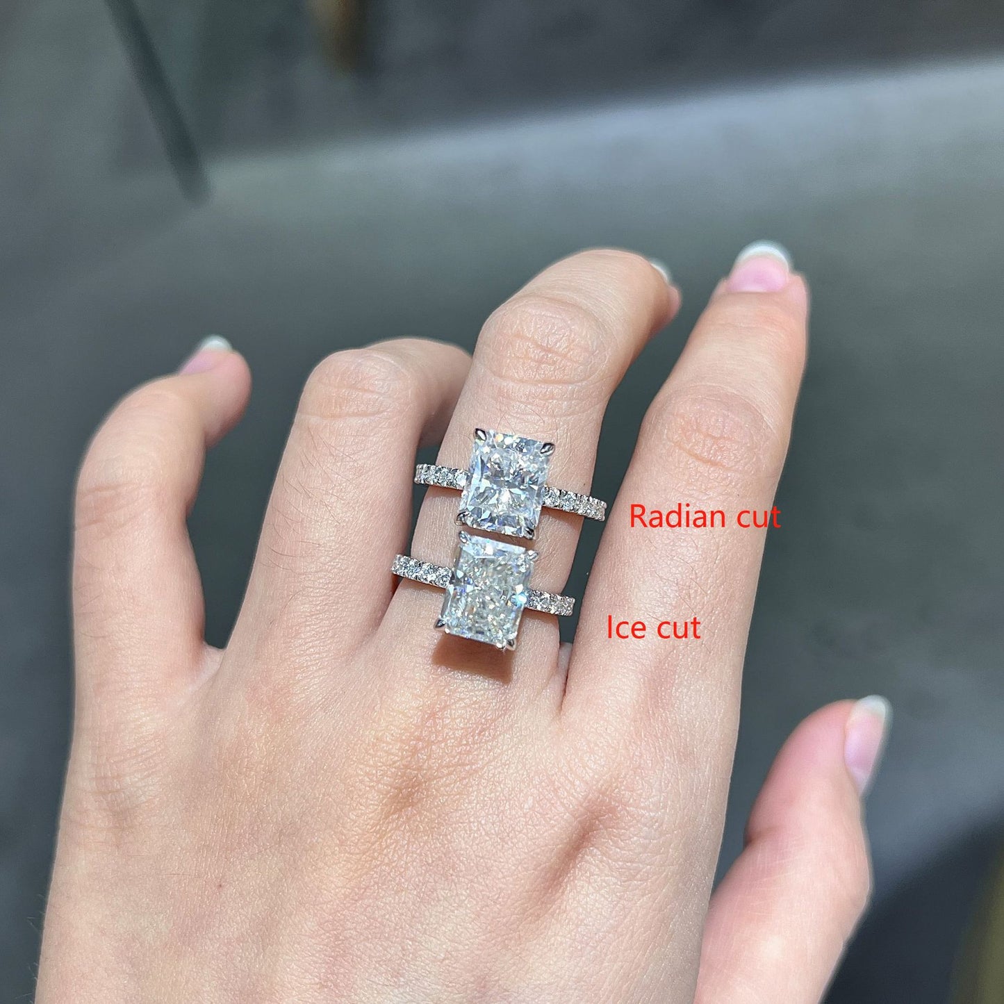 <SnowQueen>Radiant Moissanite Wedding Ring