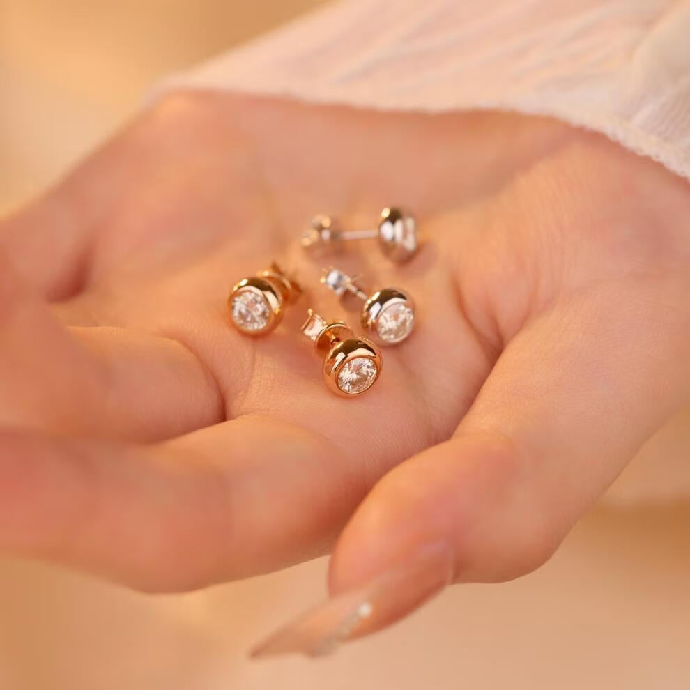#167 VANNICK Bezel Set Bubble Round Moissanite Stud Earrings – 925 Sterling Silver