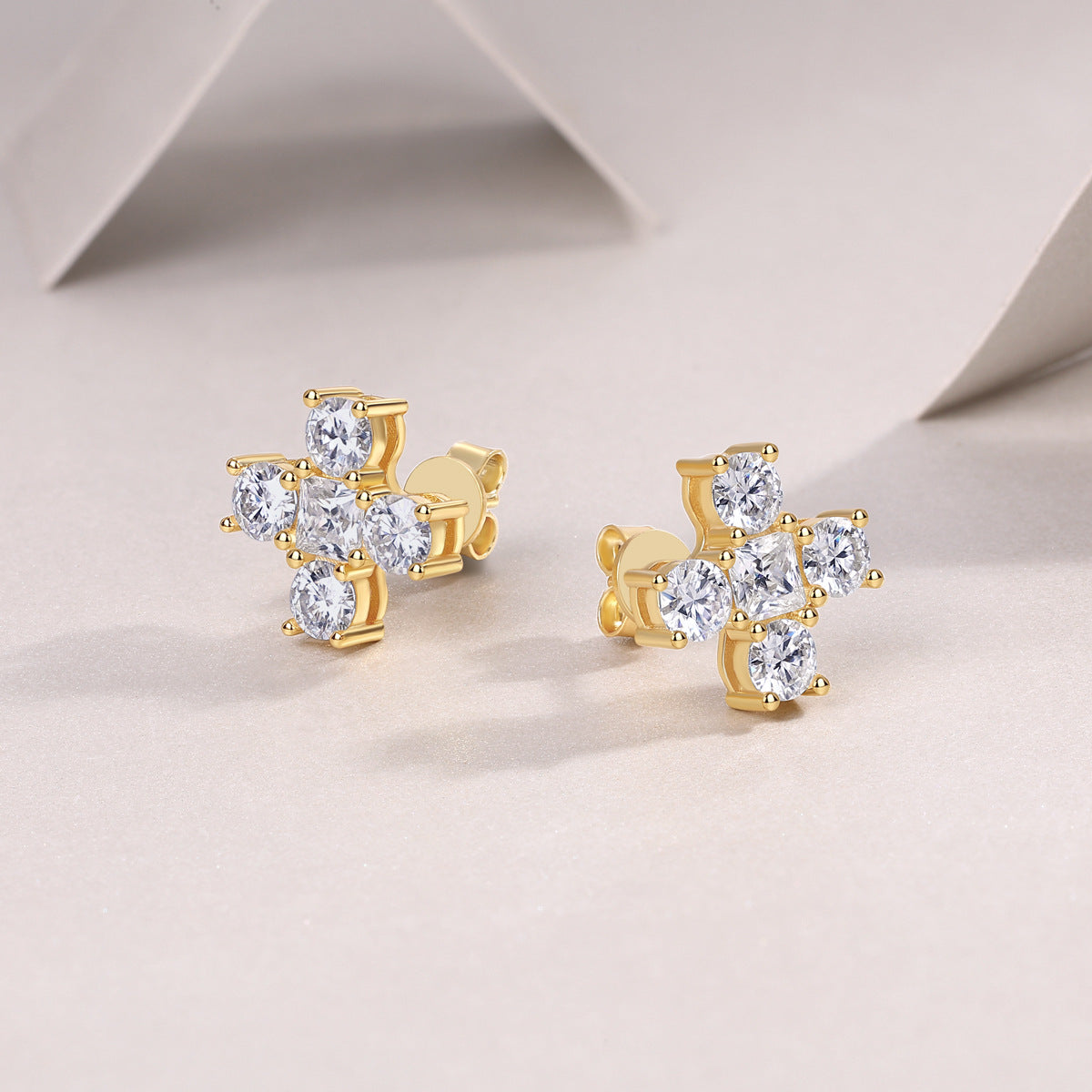 #53 VANNICK Cross Moissanite Stud Earrings Round Cut Princess Cut Gem– 925 Sterling Silver Gold Plated