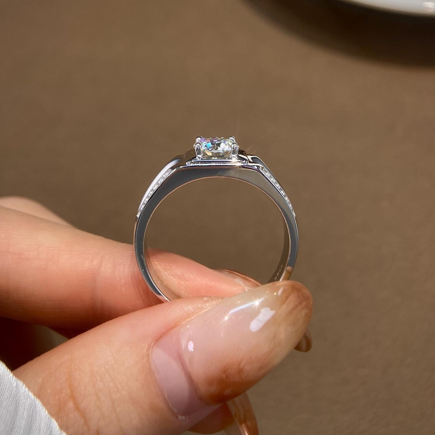 #M5 VNK 1CT Geometric Frame Moissanite Men’s Ring 925 Sterling Silver