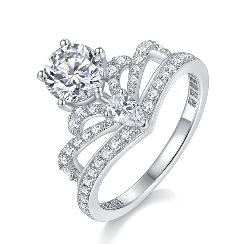 Classic 1ct Round Moissanite Crown Ring - VANNICK
