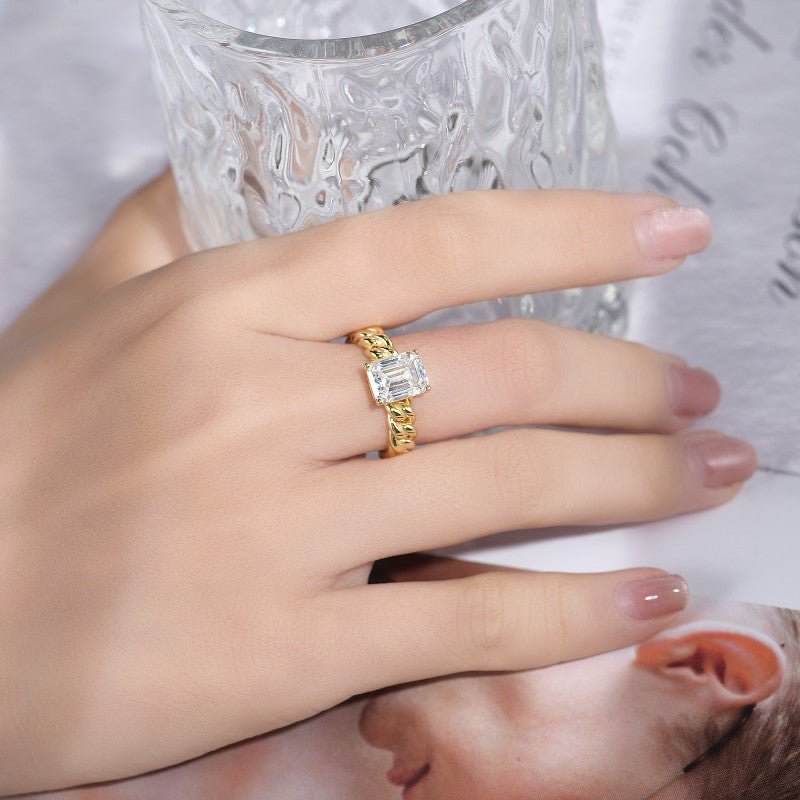 Cuban Gold Emerald Moissanite Ring - VANNICK