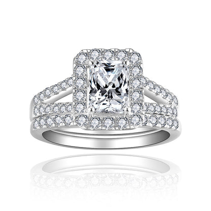 Emerald Radiant Moissanite Halo Wedding Ring Set