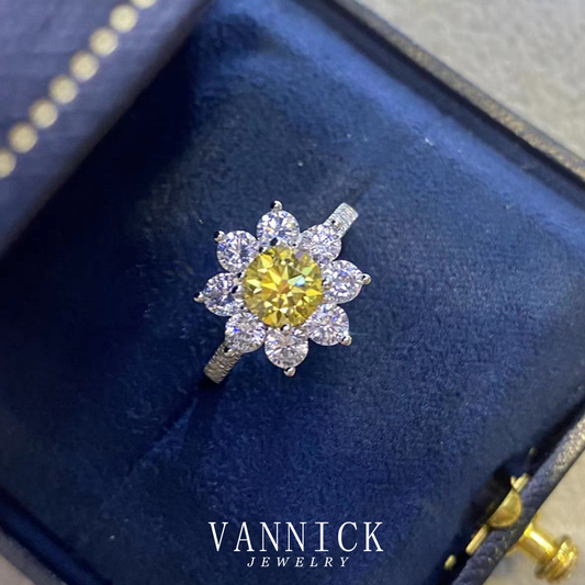 Sunflower Cluster Moissanite Ring#148