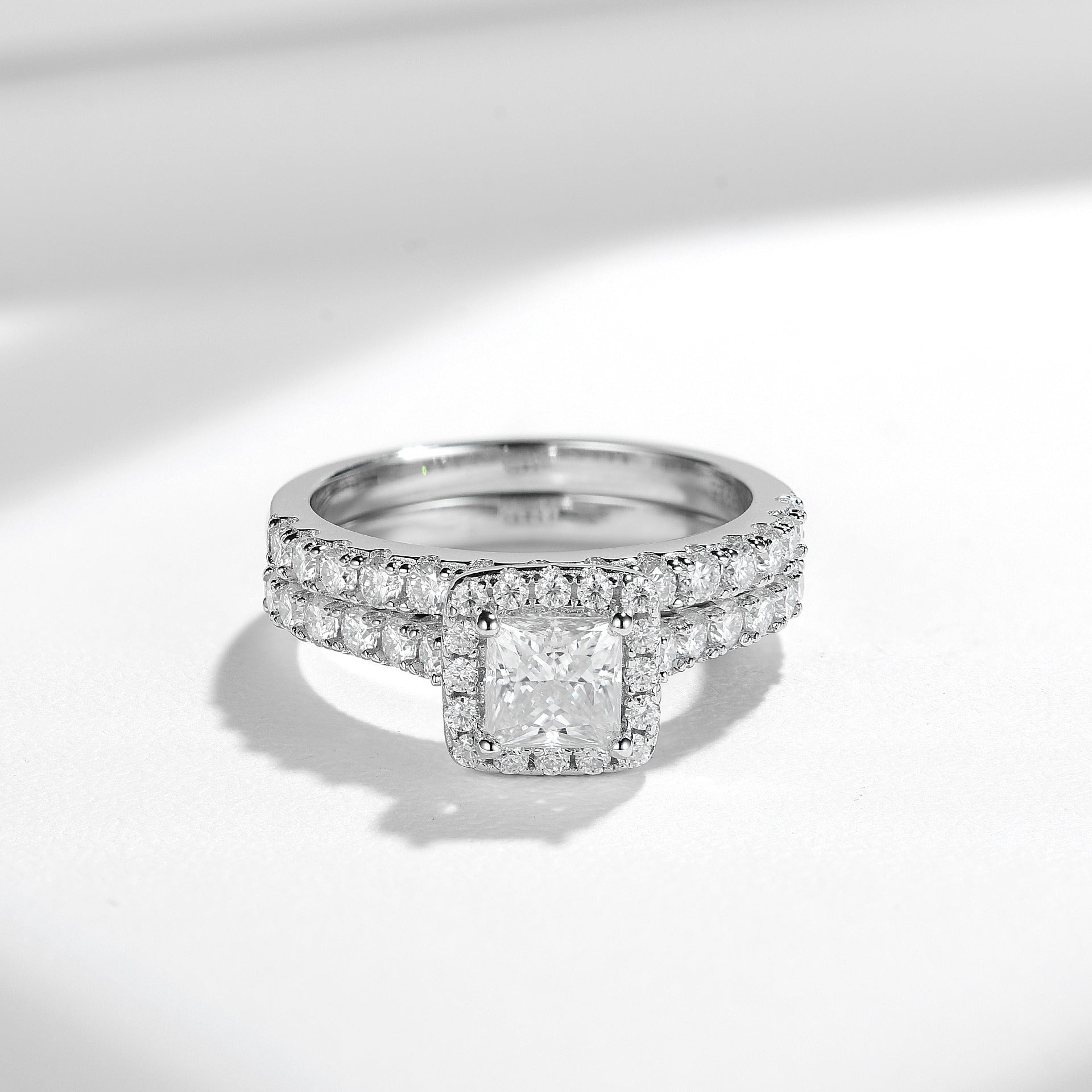 Princess Moissanite Engagement Halo Ring Set - VANNICK