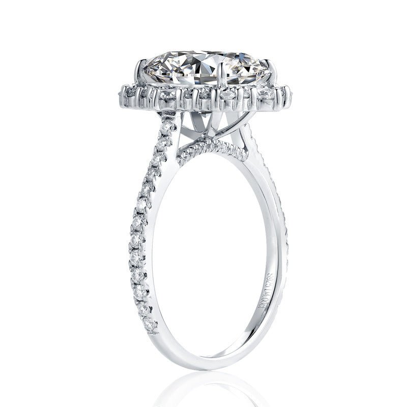 Selina Luxury Radiant Moissanite Ring - VANNICK