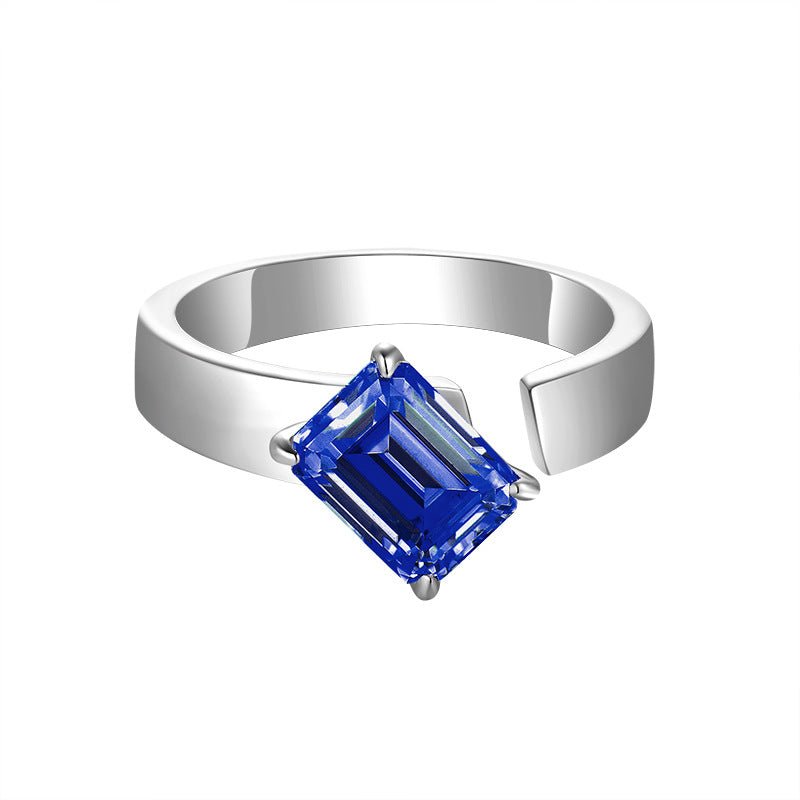 Solitaire Color Emerald Moissanite Ring - VANNICK